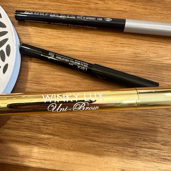 *New* Eyeliner & Eyebrow Bundle, Clinique, Lock It, and Winkylux - Picture 5 of 10